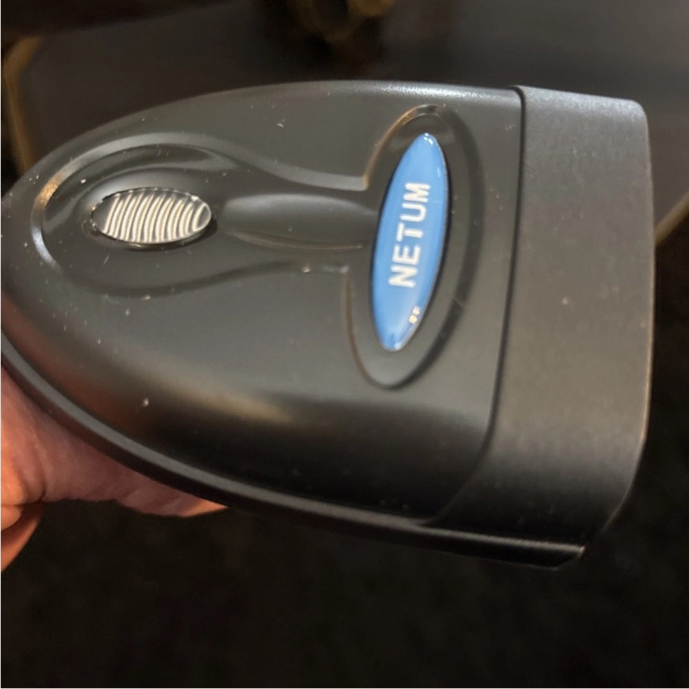 NETUM Bluetooth Barcode Scanner, Compatible with 2.4G Wireless - Picture 3 of 10